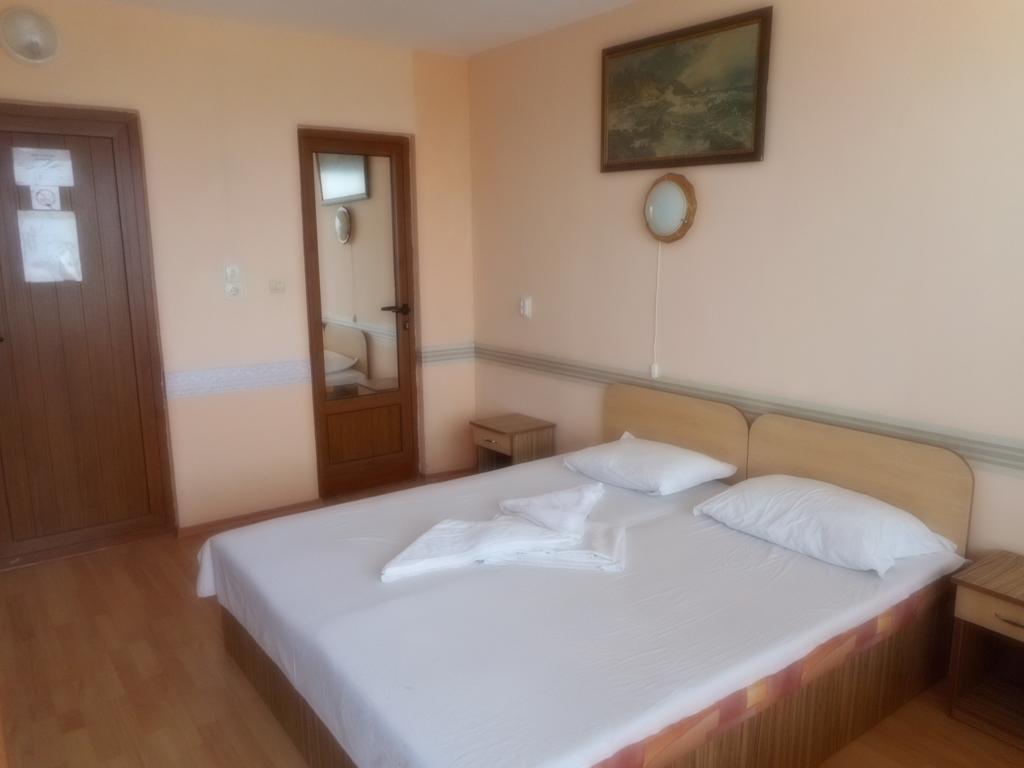 Guest Rooms Ribarska Hizha Shabla Chambre photo